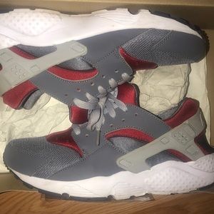 Nike Huarache Run (GS) 7Y